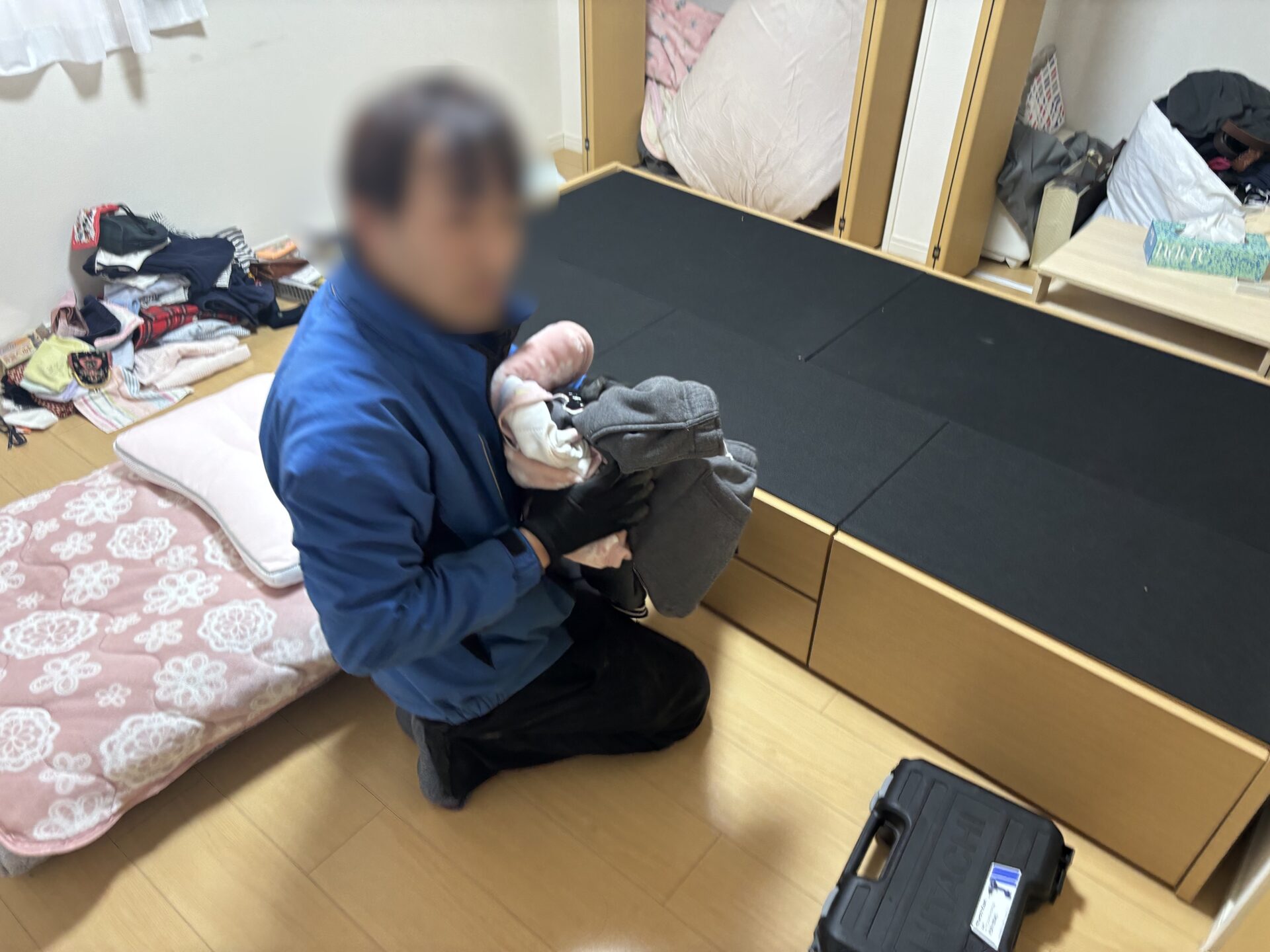 「衣類・こたつなどをまとめて回収しました」作業写真